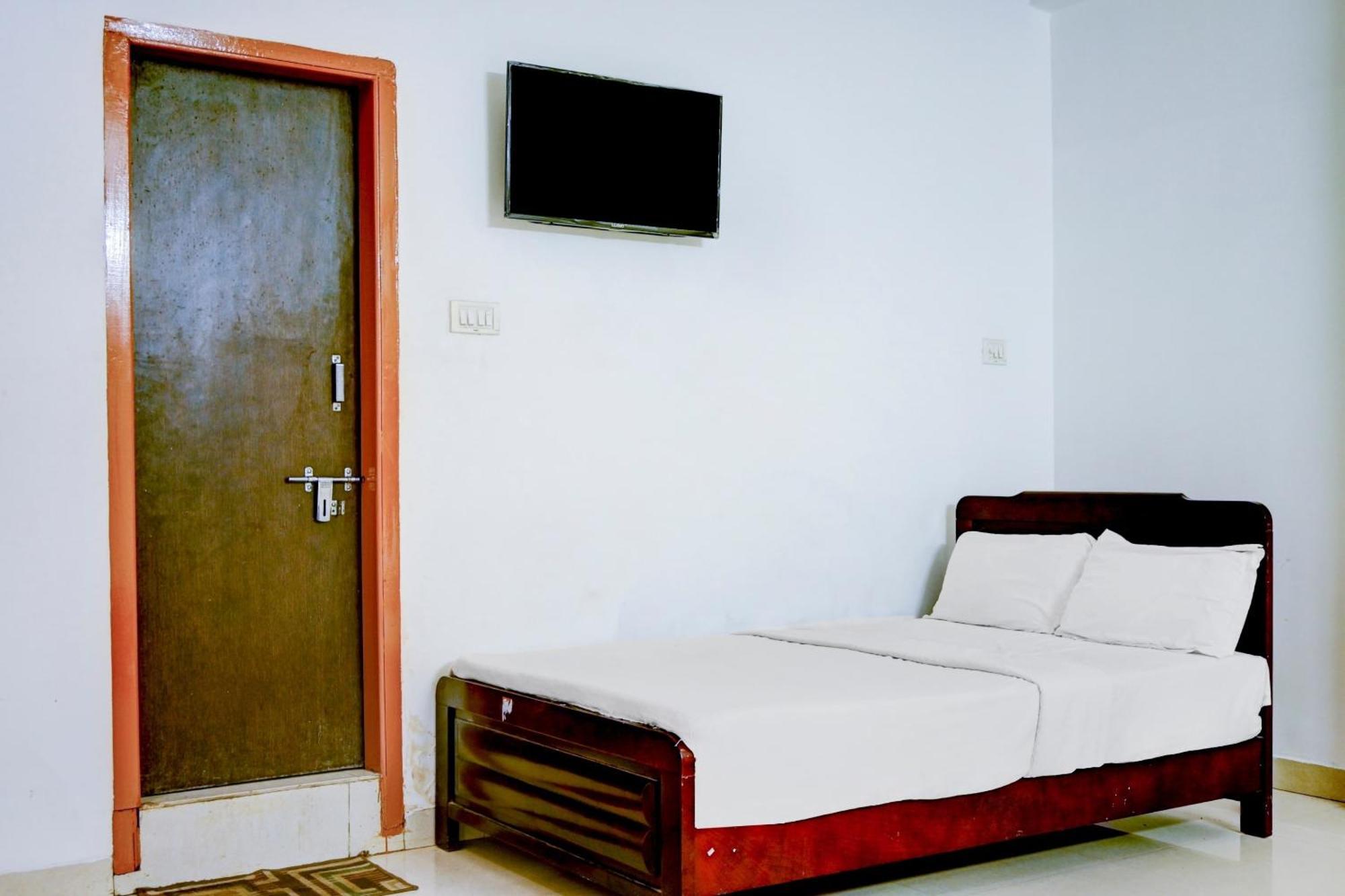 O Lotus Hotel Varanasi