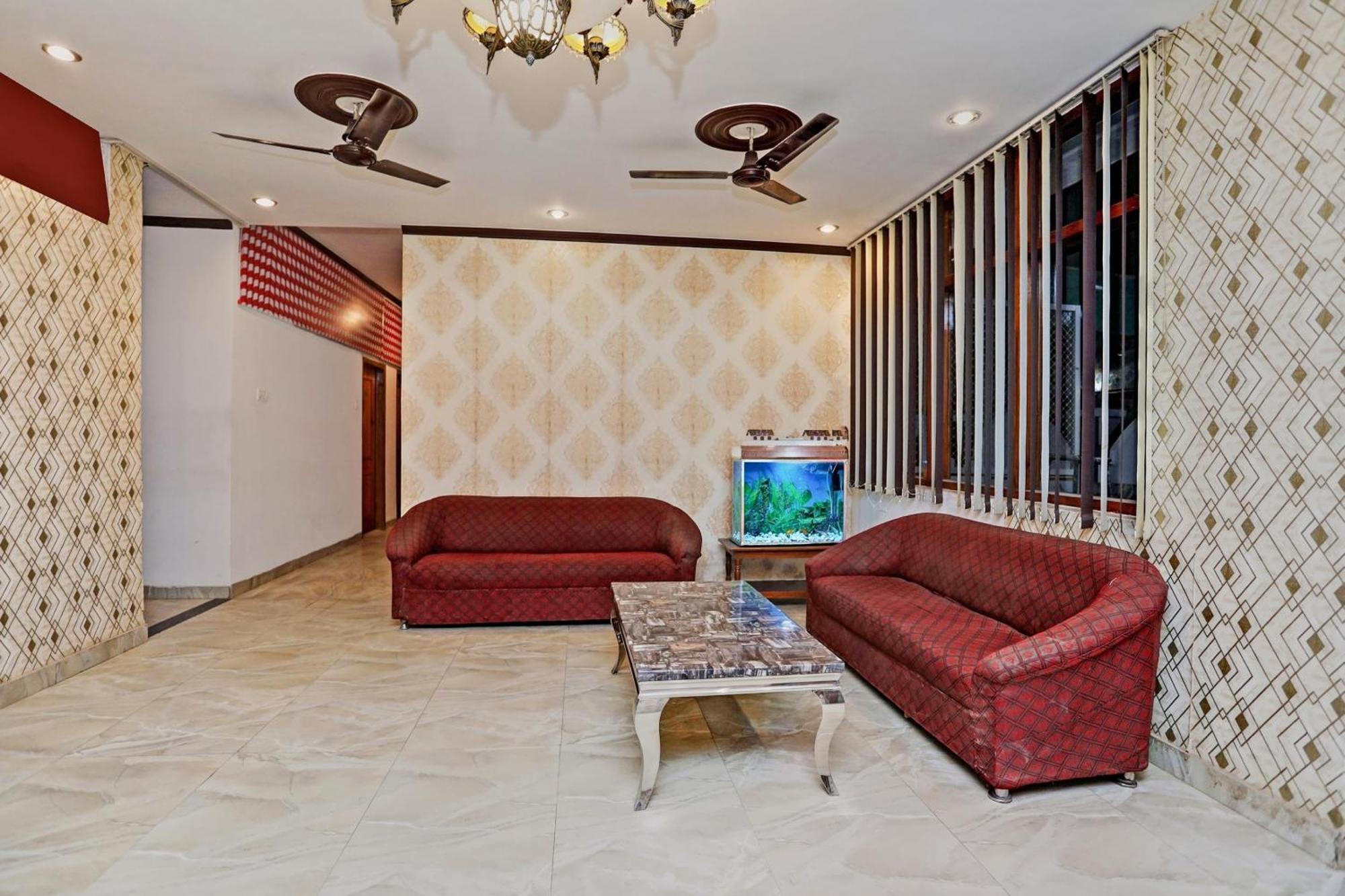 O Lotus Hotel Varanasi